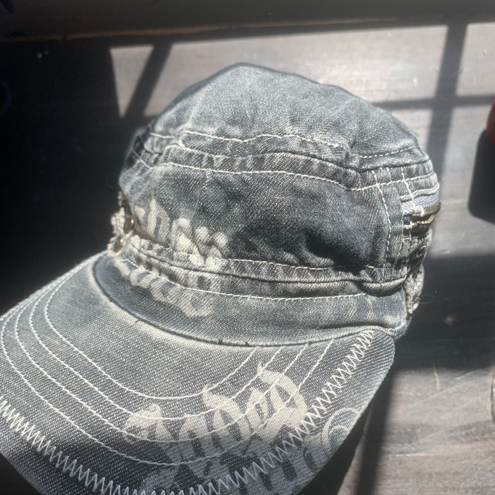 Grey denim collide hat